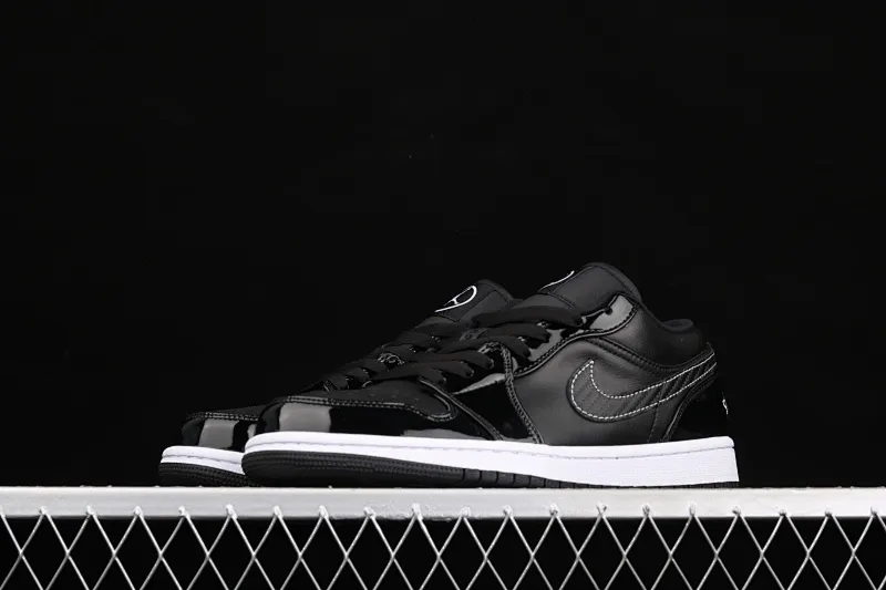 All categories Air Jordan Jordan series basketball shoes Air Jordan 1 Low Air Jordan 1 Low ASW AJ1 Joe 1 low-top All-star patent leather black low-top basketball shoes DD1650-001
